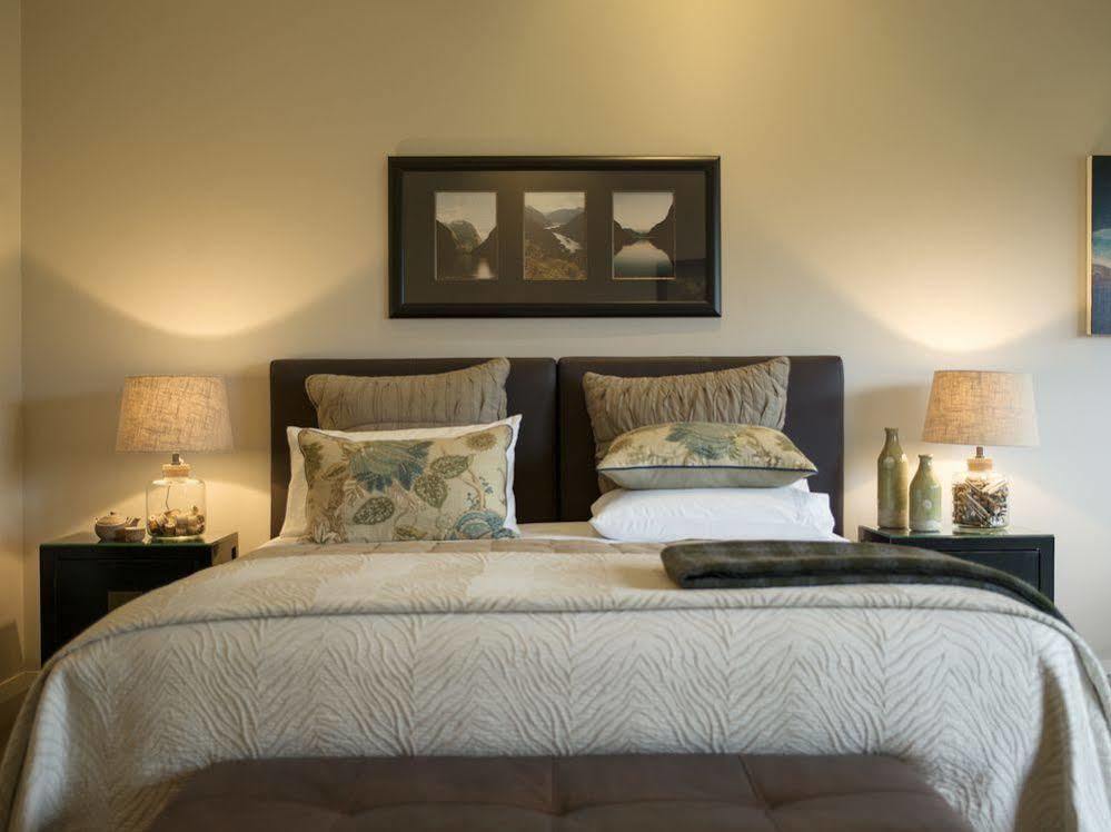 Mt Rosa Lodge Boutique Vineyard Accommodation Уанака Екстериор снимка