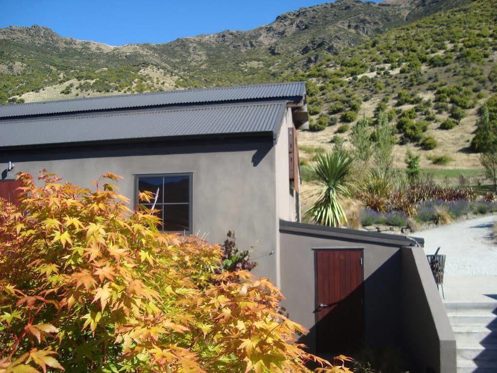 Mt Rosa Lodge Boutique Vineyard Accommodation Уанака Екстериор снимка