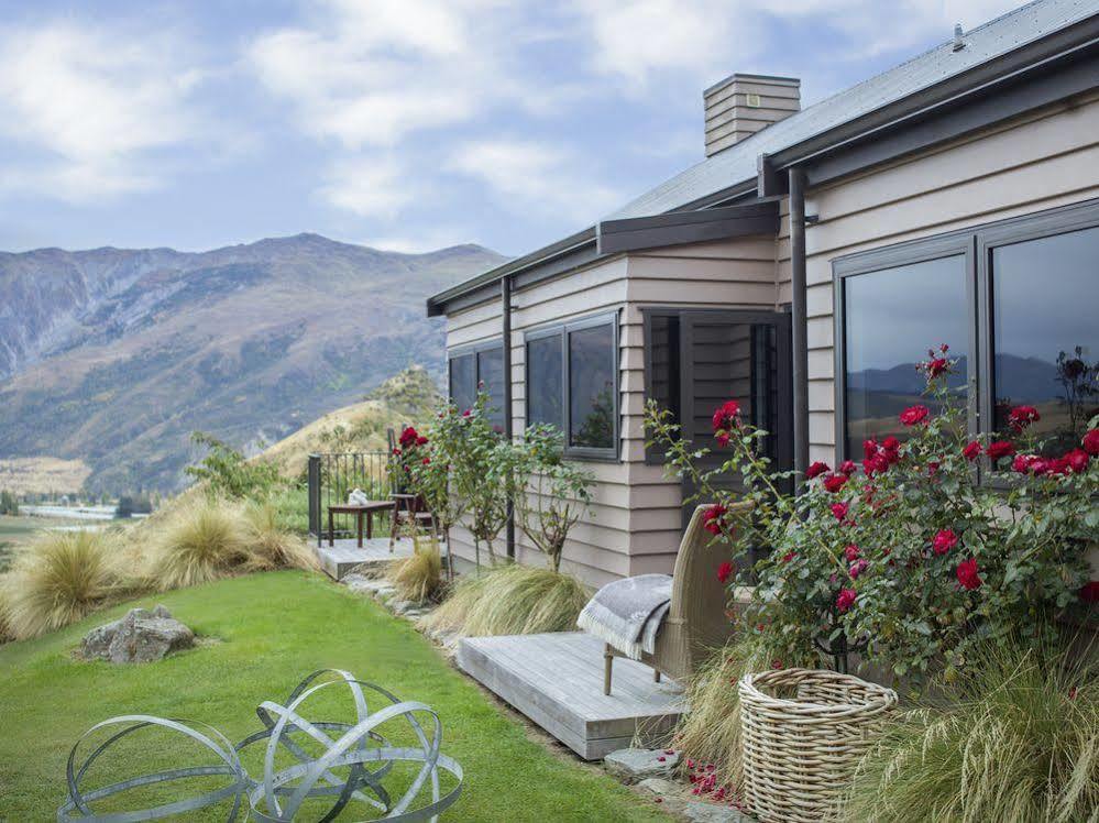 Mt Rosa Lodge Boutique Vineyard Accommodation Уанака Екстериор снимка